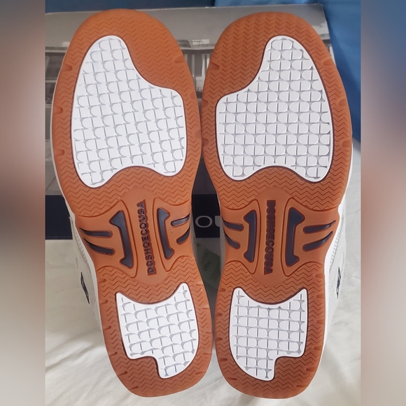 DC Kalis OG Cafe Shoes & DC Cafe Hoodie Limited Edition! New In Box! Mens 11 - Picture 9 of 15